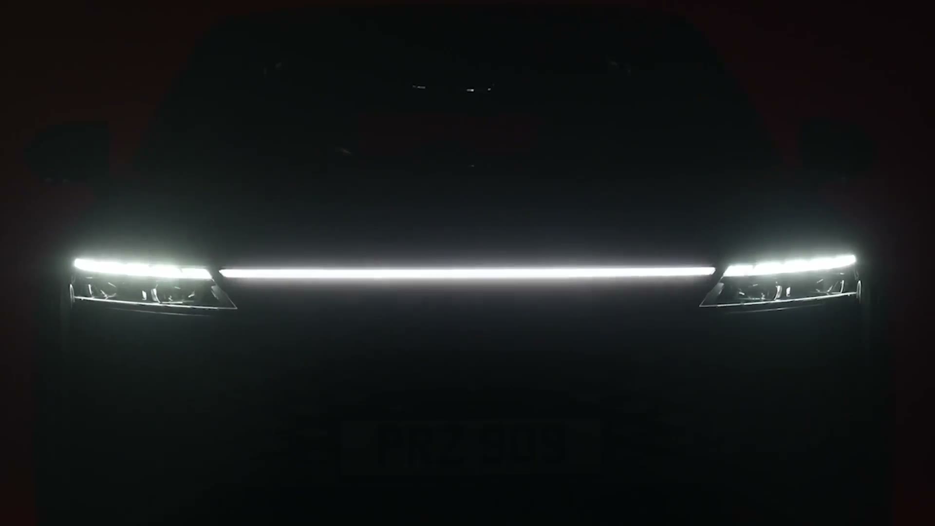 EXEED headlight light bar glowing in the dark