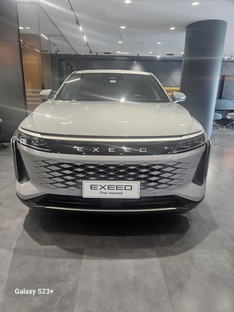 EXEED RX LUXURY 2025 / UNDER WARRANTY / LOW MILEAGE